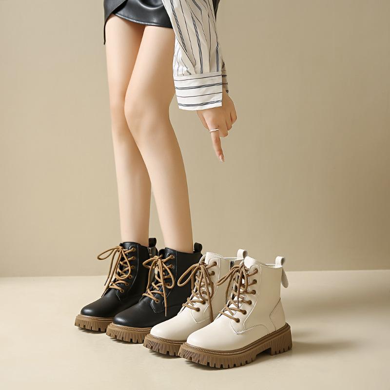 Martin boots women's large size British style 2025 new ins trendy winter platform fashion easy to match design women's boots