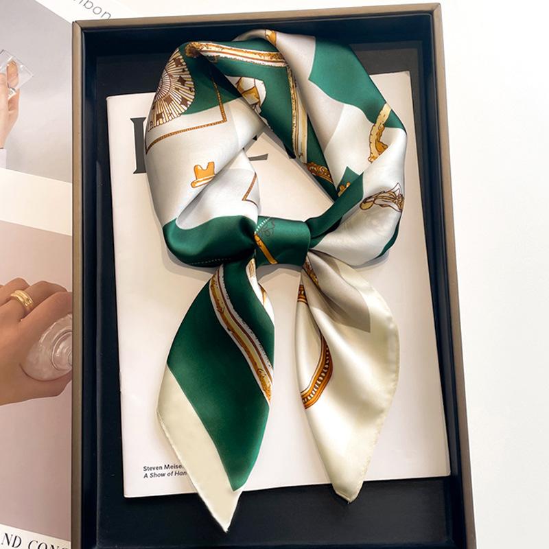 Silk Scarf for Women Square Scarf Versatile Professional Silk Scarf Retro Printed Scarf