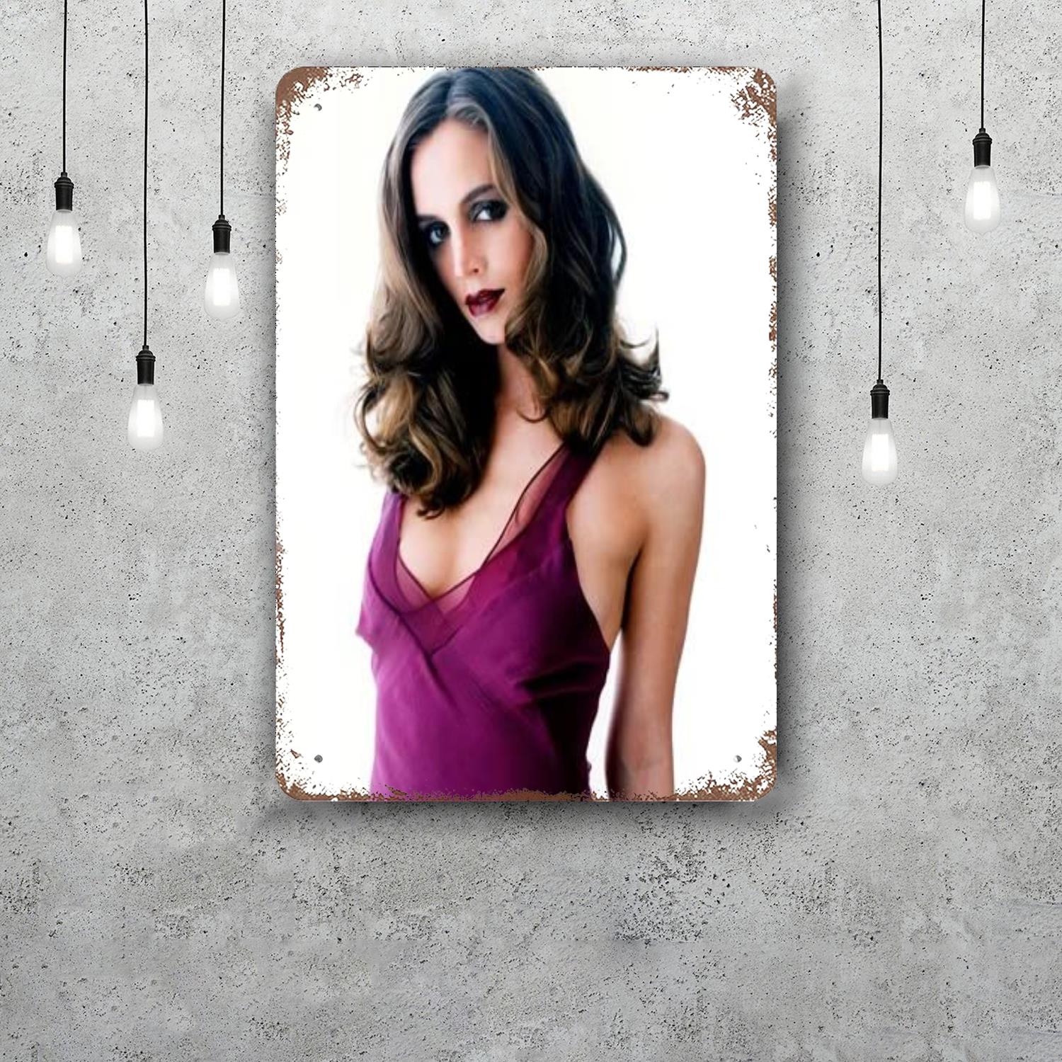 eliza dushku Retro Vintage Tin Sign Poster Decorative Plaque Metal Plate Wall Decor 20x30cm（7.8x11.8inch）