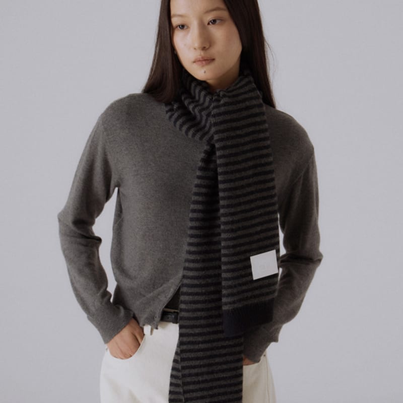SILN Linea stripe knit muffler (CHARCOAL/BLACK)