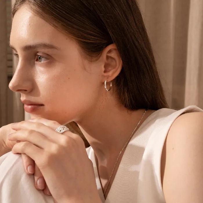 Jaynui Edeluna Earrings