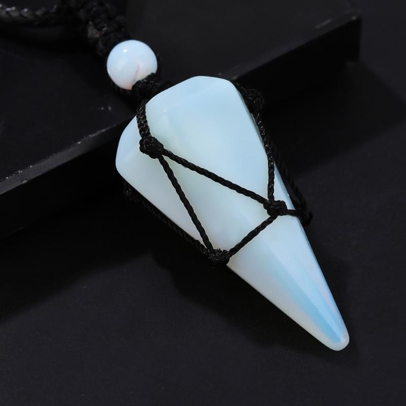 Hexagonal Cone Mesh Pendant Necklace With Natural Opal Gemstones Elegant Portable Jewelry for Women