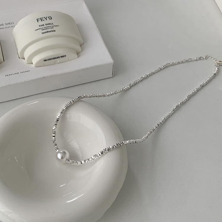 French Vintage-Inspired Pearl & Silver Necklace: Elegant, Versatile, High-Class Design