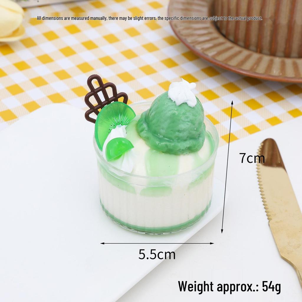 Miniature Cream Cake with Jam and Fruit Design Refrigerator Magnet