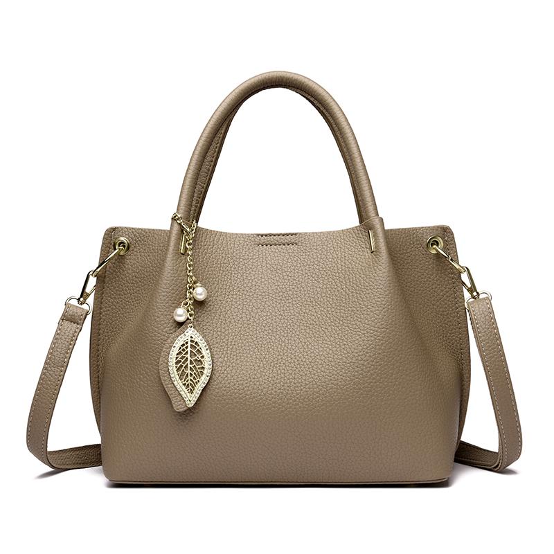 

Luxury single shoulder handbag crossbody bag women s handbag 2025 designer daily commuting handbag high-quality bag (20cm Max Length 30cm) хаки