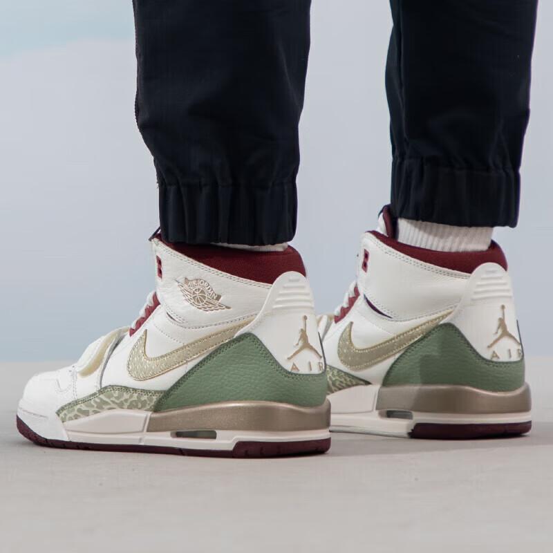 Air Jordan Legacy 312 GS Year of the Dragon Kids Sneakers Cream Sail Metallic-Gold-Grain FZ5047-120