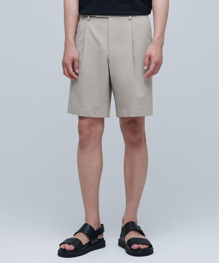 MUSINSA STANDARD [Cooltandard] Hidden Elastic Waist Half Slacks [Light Beige]