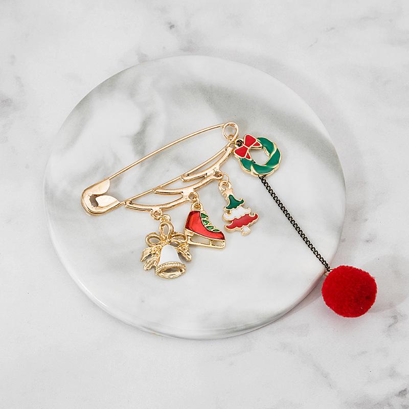 Japanese And Korean Creative Christmas Fringed Hairball Brooch Snowman Elk Crutches Gloves Pin Collar Pin