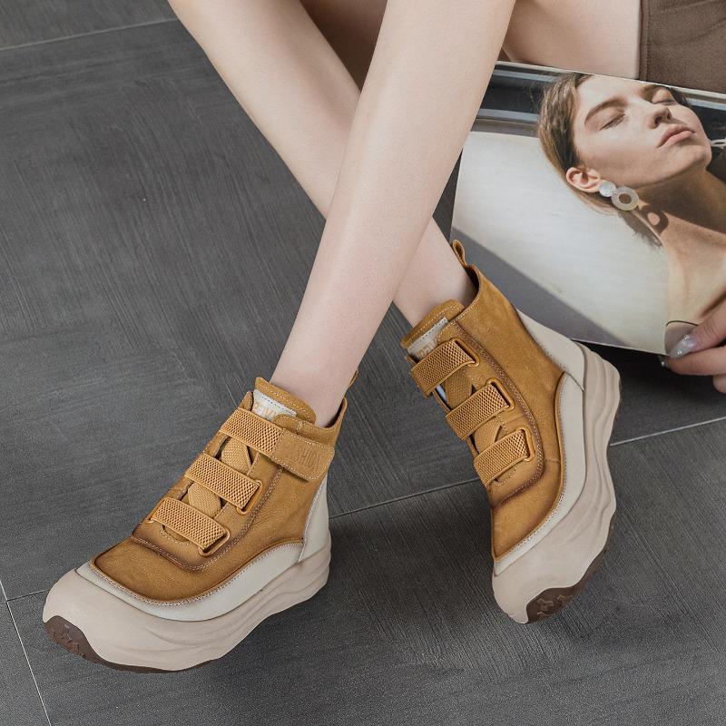 Damen-High-Top-Schuhe aus Rindsleder der ersten Schicht, neue Leder-Retro-Freizeit-Anti-Rutsch-Leichtgewichts-Schnür-Board-Schuhe für Damen