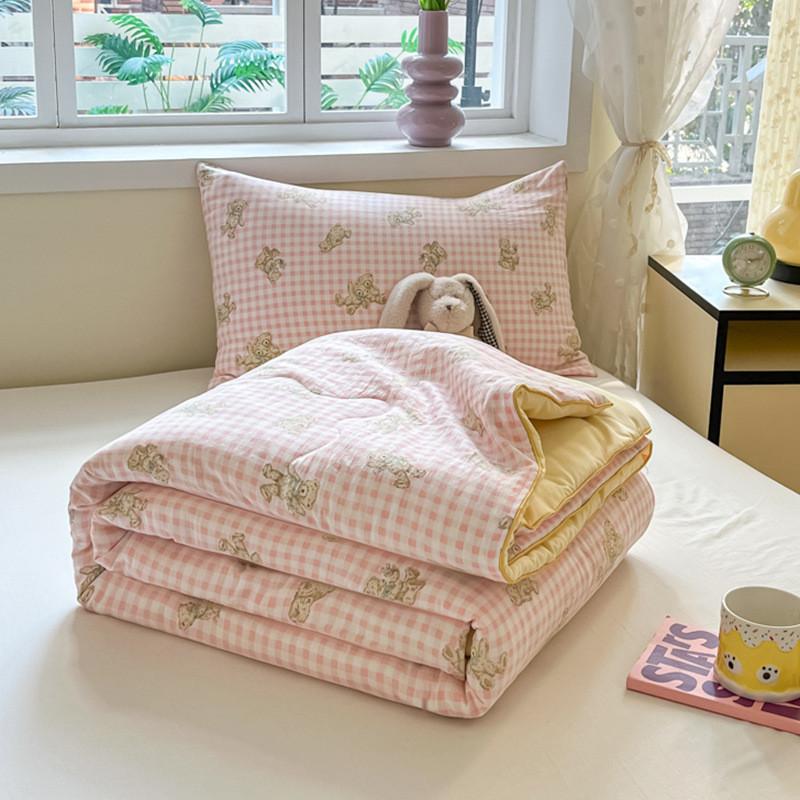 Dog Tulip Bear Rabbit Strawberry Fruit Pattern Printed Air Conditioner Quilt