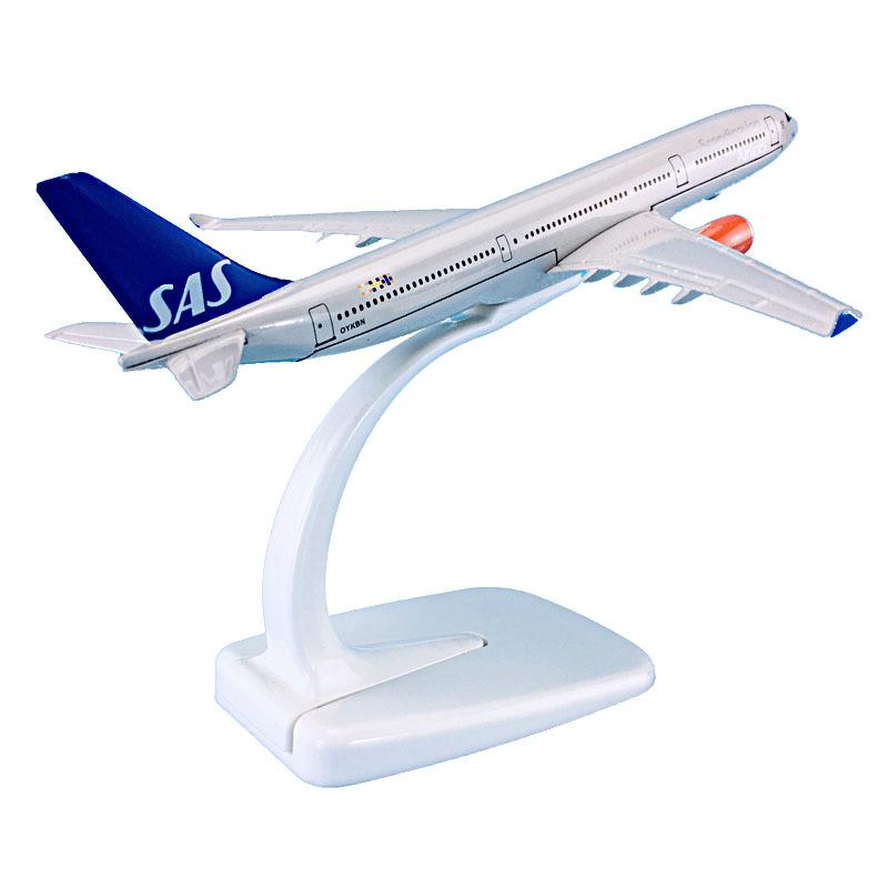 

Airplane Scale 1/400 Air Scandinavian SAS A330 Airways Replica Alloy Material Souvenir Plane Toys Boys Kids