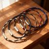 Charm Läderarmband för Män Klass A Magnetiskt Spänne Handgjord Flätad Wrap Punkarmband Coolt Cykling Homme Mångsidiga Accessoarer