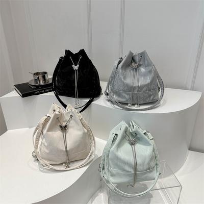 Simple Single-shoulder Bucket Bag New Style Fashionable Niche Design Fashionable Lightweight Travel Backpack Fashionable Backpack