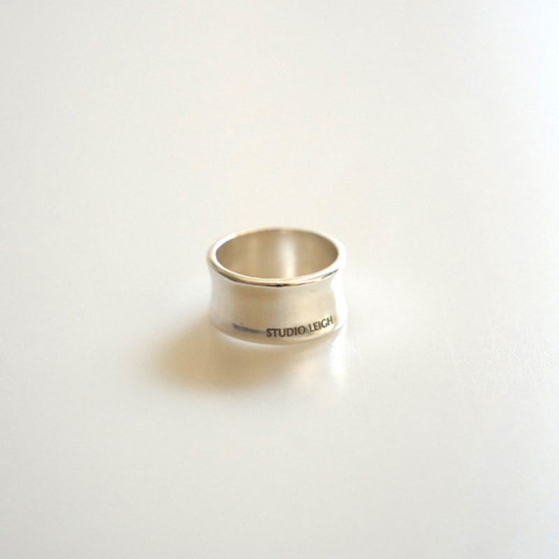 STUDIO LEIGH EPAIS RING