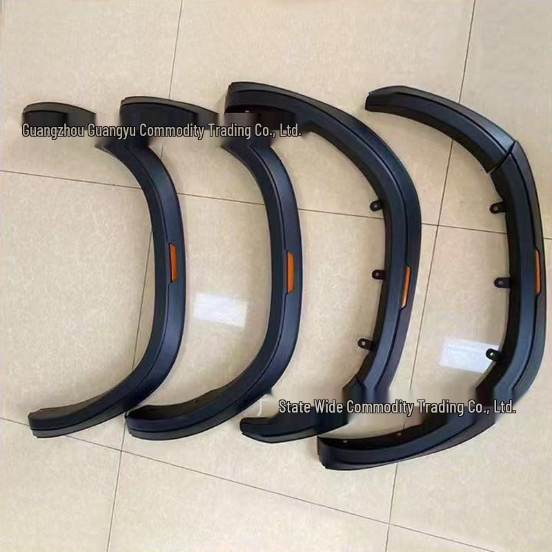 HILUX Revo Modified Fender Flares with Reflectors & Mud Flaps for Narrow Body Pickup