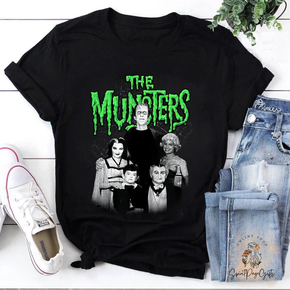 Horror The Munsters Graphic TShirt Frankenstein Shirt Horror Shirt Comedy Horror Shirt Halloween Shirt M