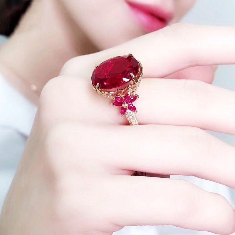 Russian Purple Gold Inlaid Redstone Ring Fashion Light Luxury Temperament Rose Gold Plated Gold Live Ring