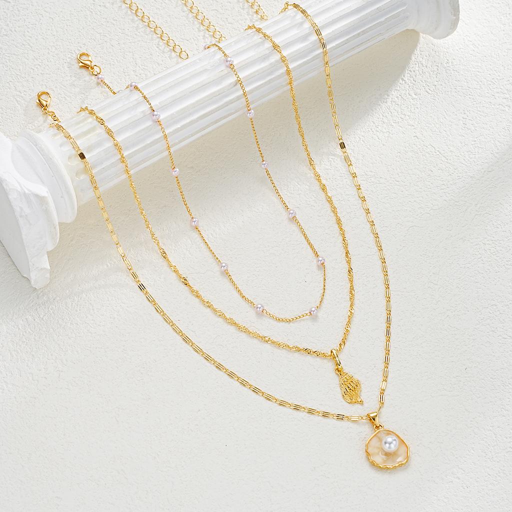 4Pcs/Set Shiny Shell Starfish Conch Flower Necklaces for Women Simple Imitation Pearl Gold Color Pendant Necklace Female Jewelry