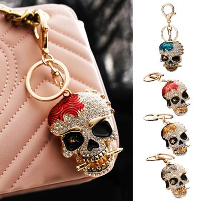 Creative Skull Pendant Keychain Sparkling Rhinestones Inlaid Car Keyring Backpack Bag Charm Keychain