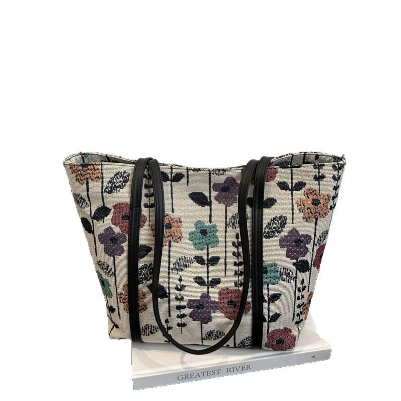 Large-capacity National Style Printed Bag Women's 2025 New Commuter Tote Bag Ins Summer Flower Class Shoulder Bag