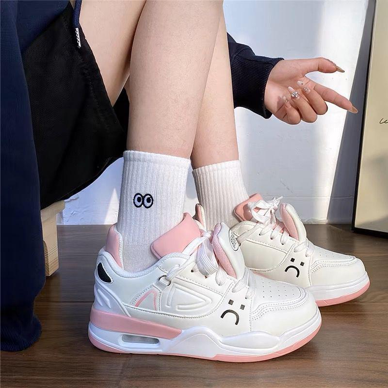 Fashion Lace Up Running Shoes Sports Couple Walking Shoes Outdoor Soft Women Sneakers Fashion Tennis Vulcanized Sneakers