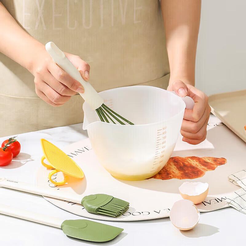 MAXCOOK 4-Piece Baking Essentials Set