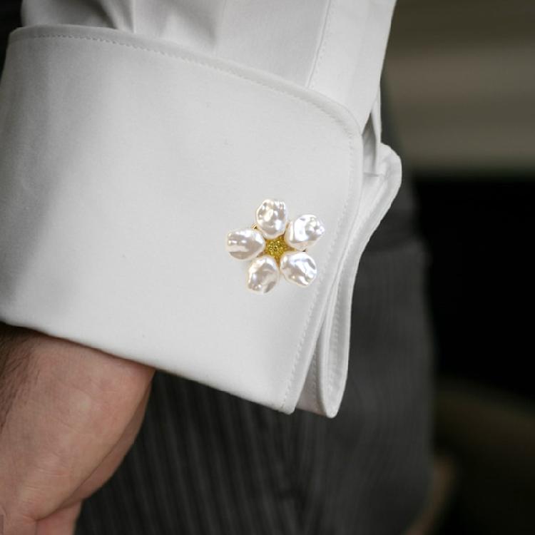 Elegante Blumenknöpfe Manschettenknöpfe Hemdkragenclips Knöpfe Knöpfe ohne Nähen für Hemd Kleidung Zubehör