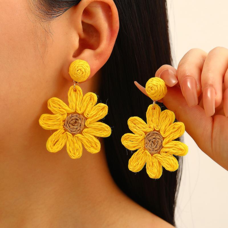 Summer Flower Starfish Dangle Earrings Women Handmade Raffia Dopamine Vacation Style Exaggerated Boho Beach Accessories
