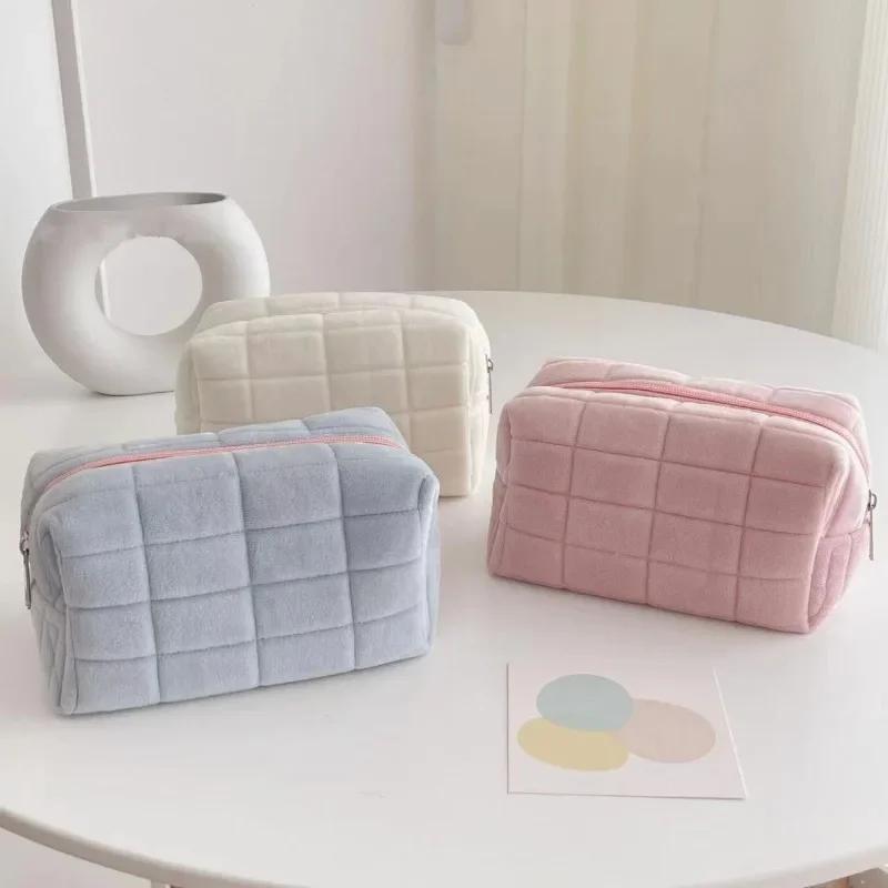 Kosmetiktaschen für Damen Weiche Reise-Kosmetiktasche Organizer-Etui Junge Dame Mädchen Make-up-Etui Notwendigkeiten Unifarbene Handtaschen