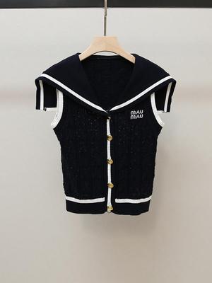 Topy – Vesty