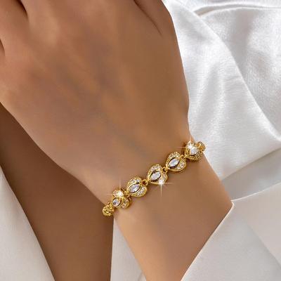 Korean Light Luxury Zircon Inlaid Bracelet: Women's Fashionable and Versatile Design