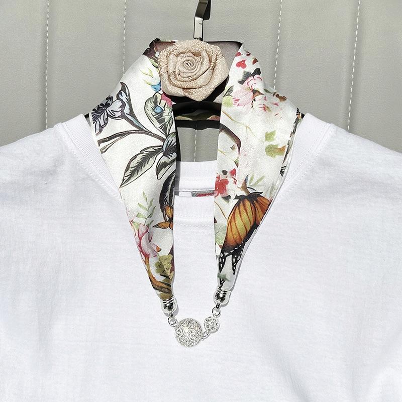 Scarf Women' printed scarf Silk scarf Gift scarf 70x70cm