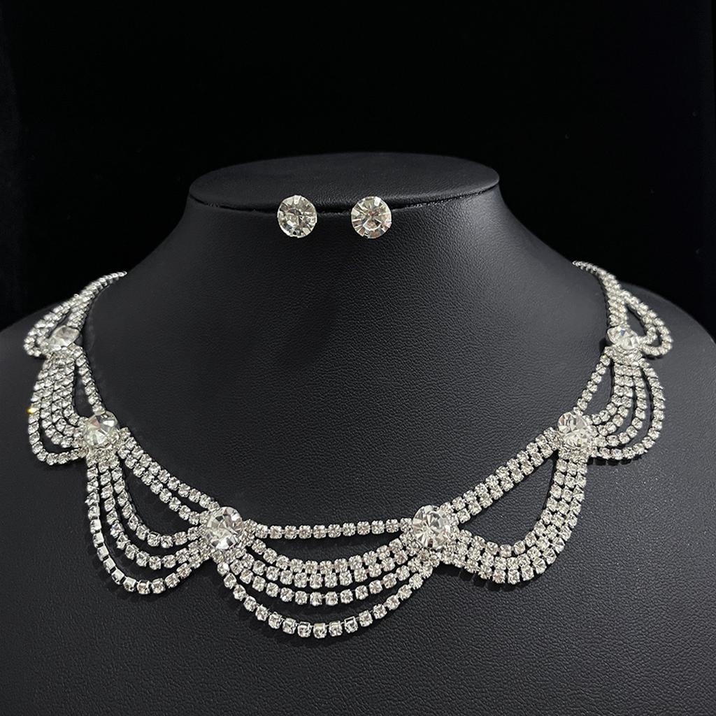 European and American full diamond fringe necklace stud earrings fashion fake collar elegant neck chain lady temperament light luxury bridal design