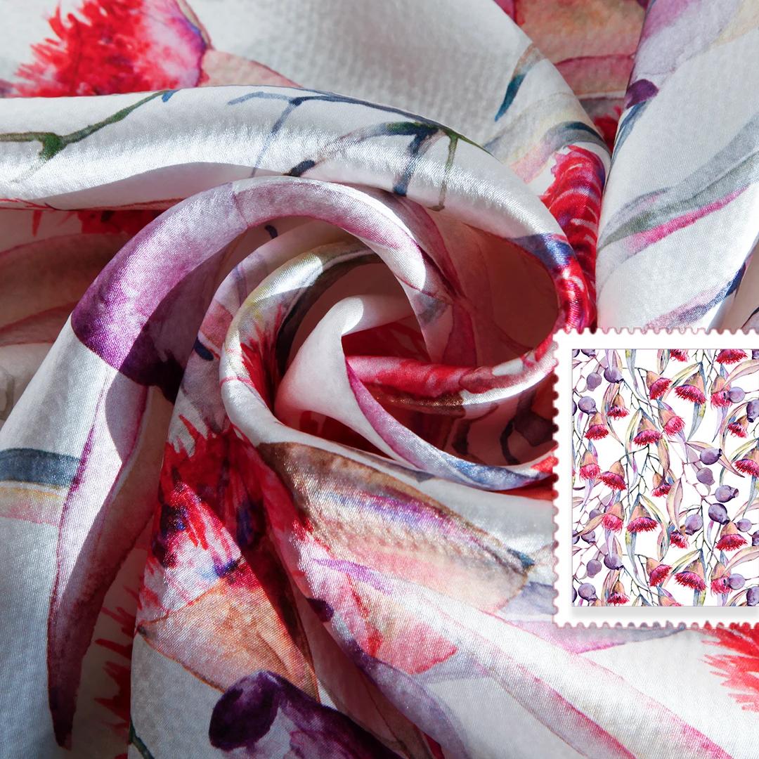 Red Fresh Floral Design 16mm 100% Silk Crinkle Satin Jacquard Pattern Fabric for Garments бежевый