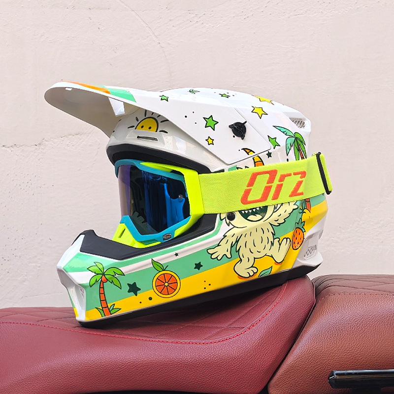 ORZ Full-Face Helmet for Off-Road, Electric Scooters, Mountain Biking, and Street Riding