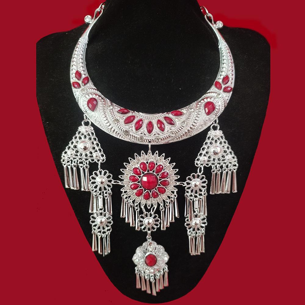 

Landie ethnic style exaggerated Miao silver large collar Miao silver characteristic gemstone collar Miao dance jewelry women s necklace