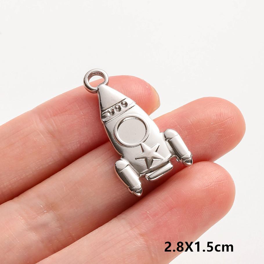 6pcs Fashion Pendant Alien Spaceship Moon Stainless Steel Charms For Jewelry Making Bag Kychain Charm DIY Necklace Earrings Bulk