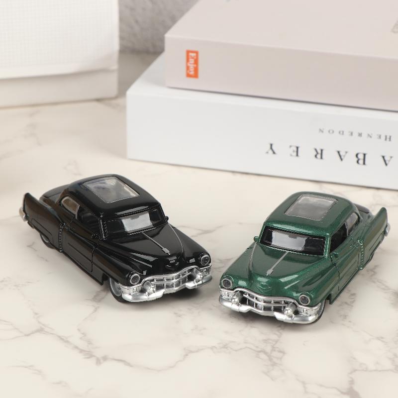 1/36 Realistic Alloy Car Model Retro Pull Back Car Toy Die-Cast Metal Toys Car Desktop Ornaments Home Office Decoration