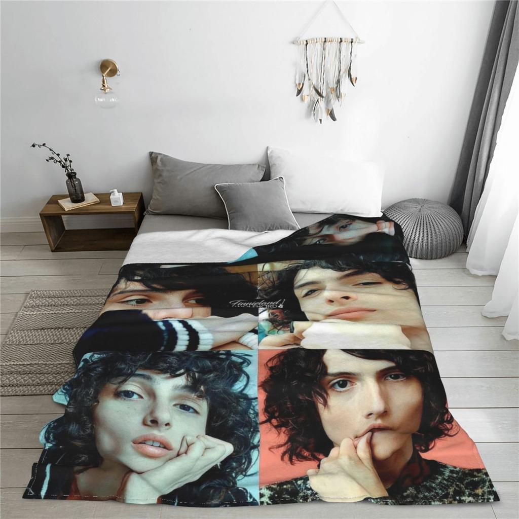 Finn Wolfhard Blanket Cute Star Actor Flannel Vintage Soft Throw Blanket for Bedspread Spring/Autumn