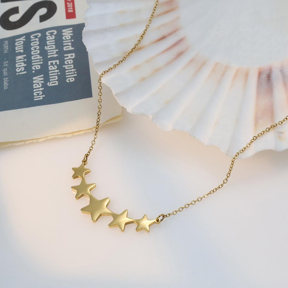 Stylish And Simple 18K Gold Xiaoxiangfeng Collarbone Chain High-End Titanium Steel Pentagram Pendant Necklace Female