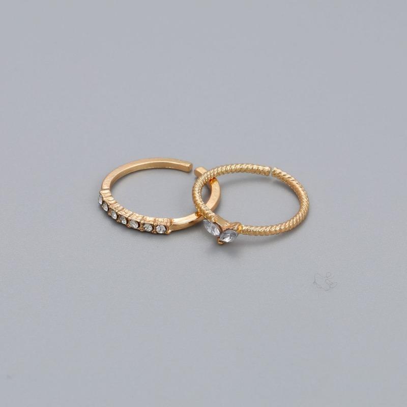 2PS Retro Heart Ring Fashion Women Girls Open Zircon Geometry Rings Party Jewelry Gifts