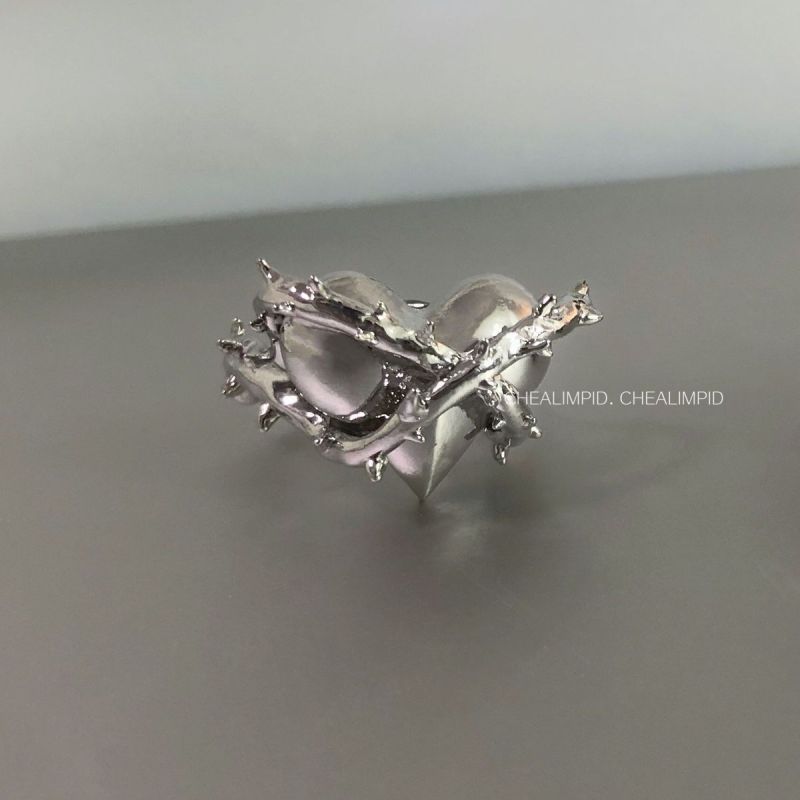 Imprisoned Heart Metal Thorns Love Ring Irregular European and American Niche Design Open Ring Couple Ring