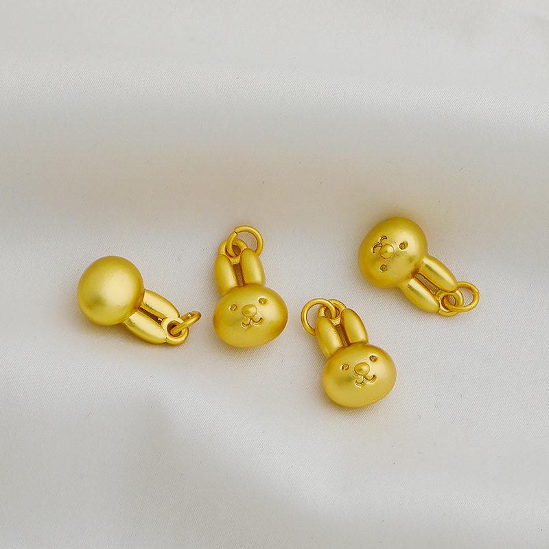 Gold-Plated Zodiac Rabbit Fu Pendant: Lucky Charm Beaded DIY Accessory
