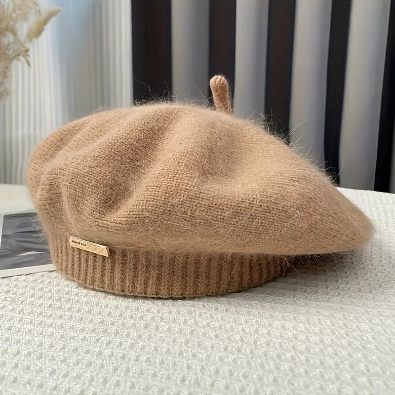 

Vintage British Style Women S Beret Hat, Plush Acrylic with Metal Badge, Elastic Cloud Design for Warmth, Suitable for Outdoor Leisure, Travel хаки
