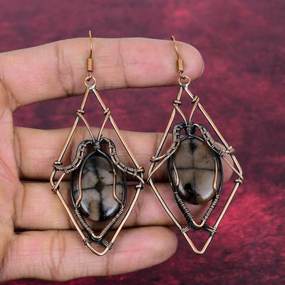 Boucles d'oreilles Chiastolite Boucles d'oreilles Pierre Précieuse Enroulée de Fil de Cuivre Bijoux Uniques Faits à la Main