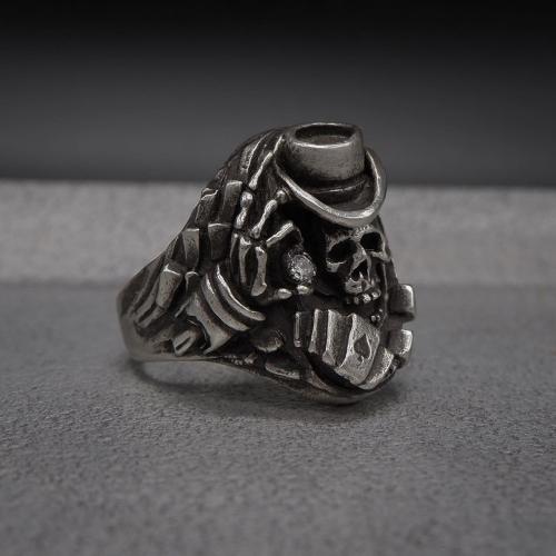 Rawhyde Endless Fortune Skull Ring