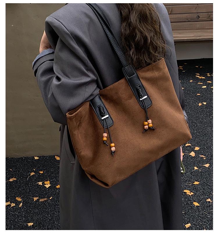 Damen Handtasche mit großem Fassungsvermögen, lässig, aus weichem Leder - 2025 Vielseitiger Single-Shoulder-Achselhöhlen-Stil