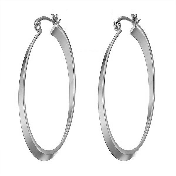 Übertriebene große Ohrringe, Ohrringe und Ohrclips mit 14K Gelbgoldplattierung.