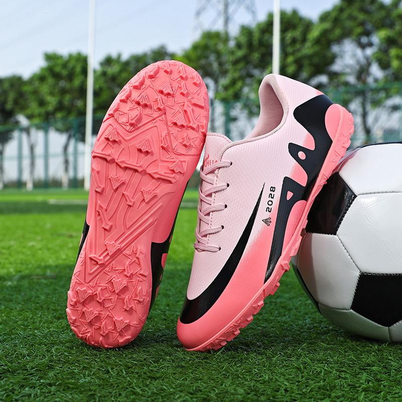 

New non-slip broken nails adult football shoes men s and women s professional training children s sports shoes low-top youth sports shoes 39