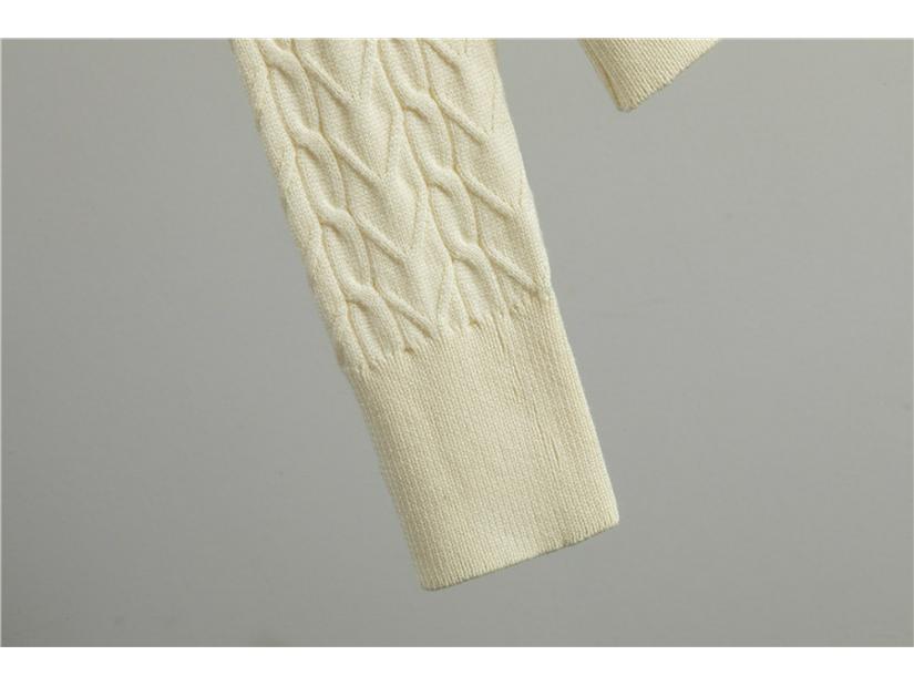 Women's Retro Cable Knit Two-Piece Set: Cardigan & Long Skirt